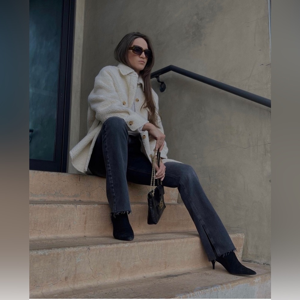 SIENNA SHERPA JACKET — In Cream - Picture 5 of 8